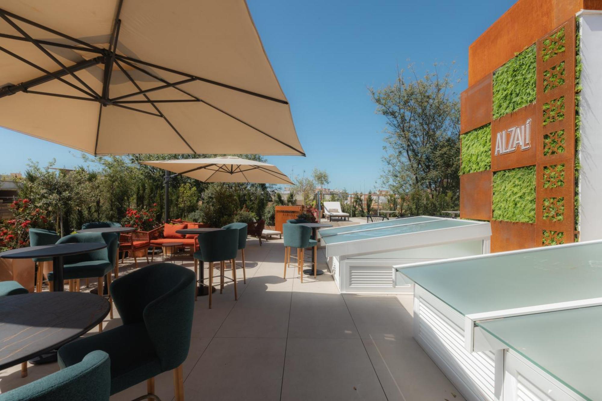 Cavalta Boutique Hotel - Small Luxuy Hotels Siviglia Esterno foto